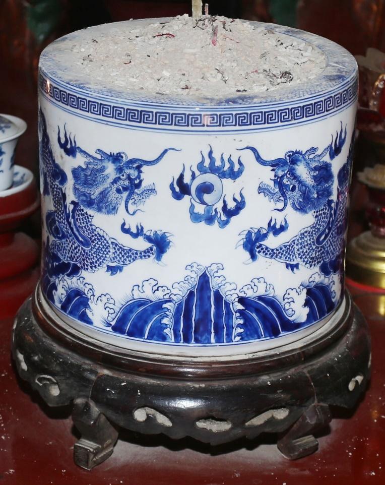 CĐP.125 - Bát hương 