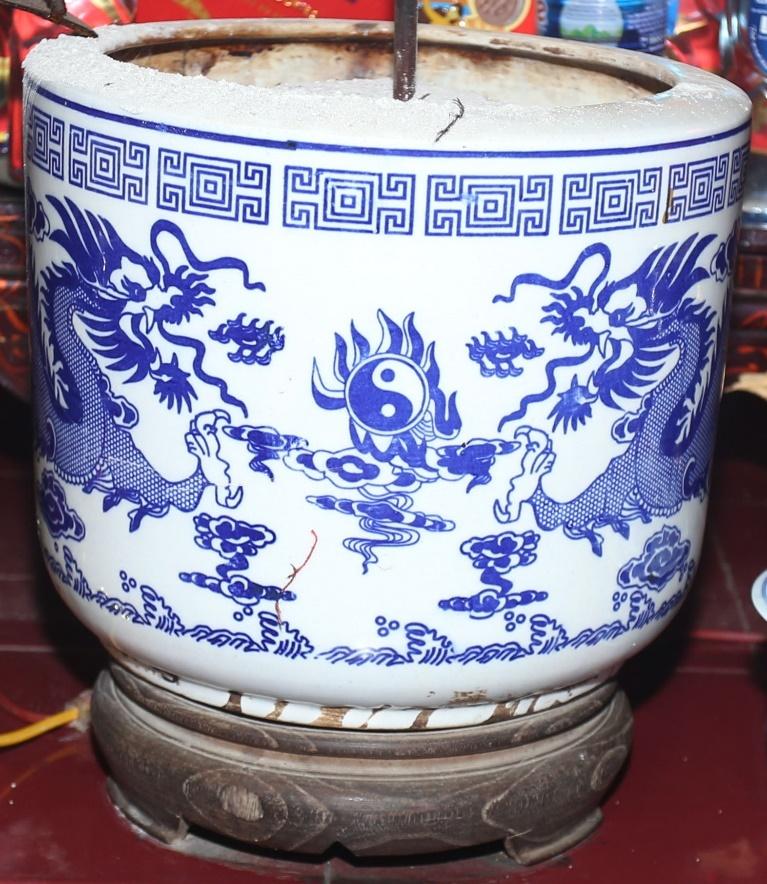 CĐK.125 - Bát hương