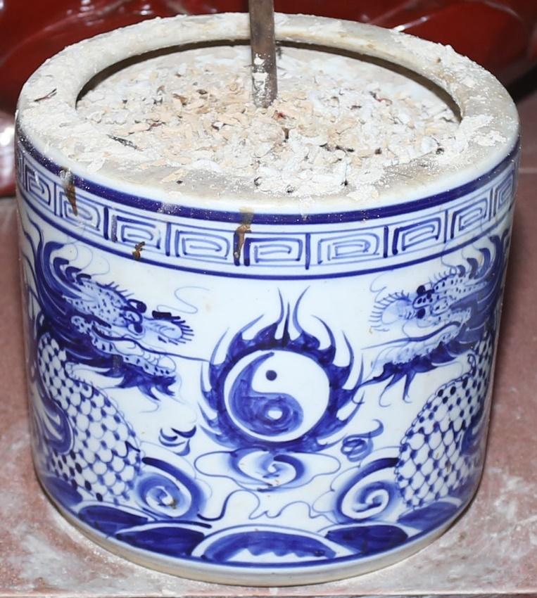 CĐK.104 - Bát hương