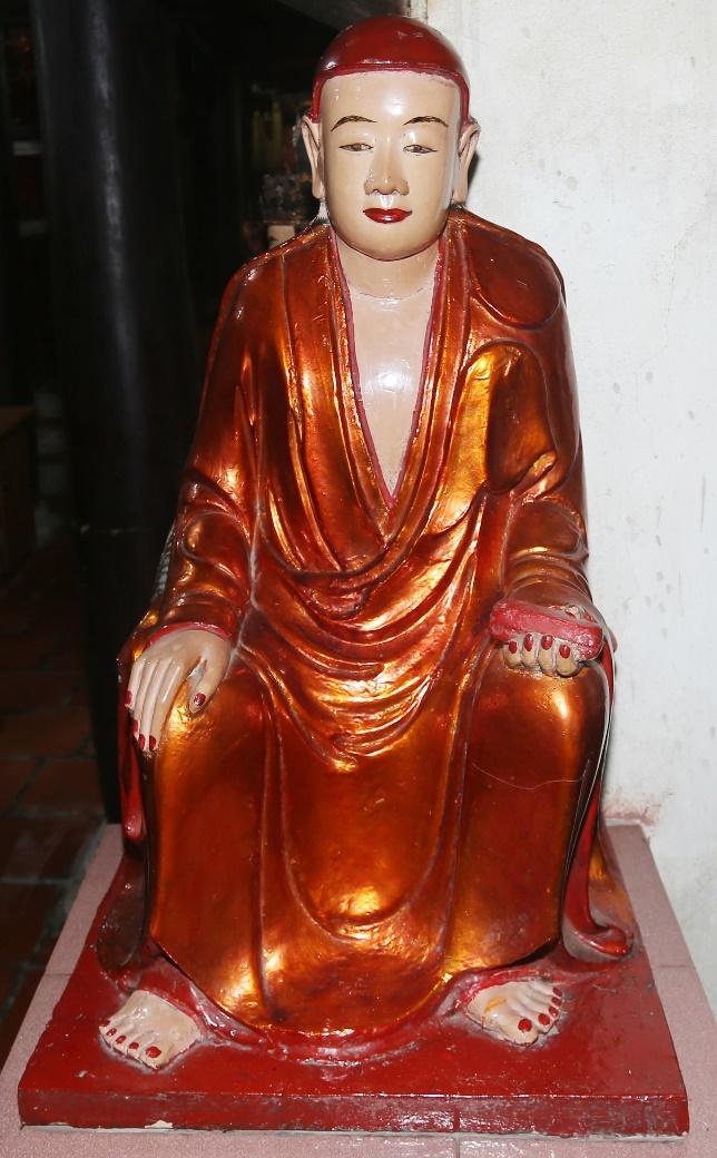 CĐK.074 - Tượng Giám Trai