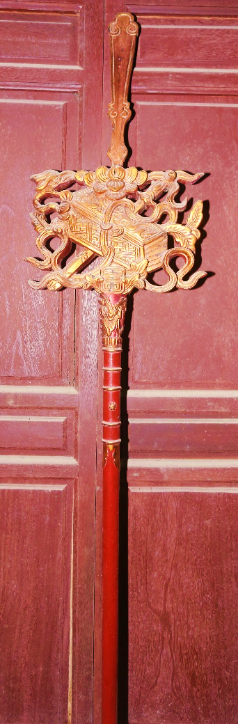 DĐP.057 - Bát bửu Hòm sách