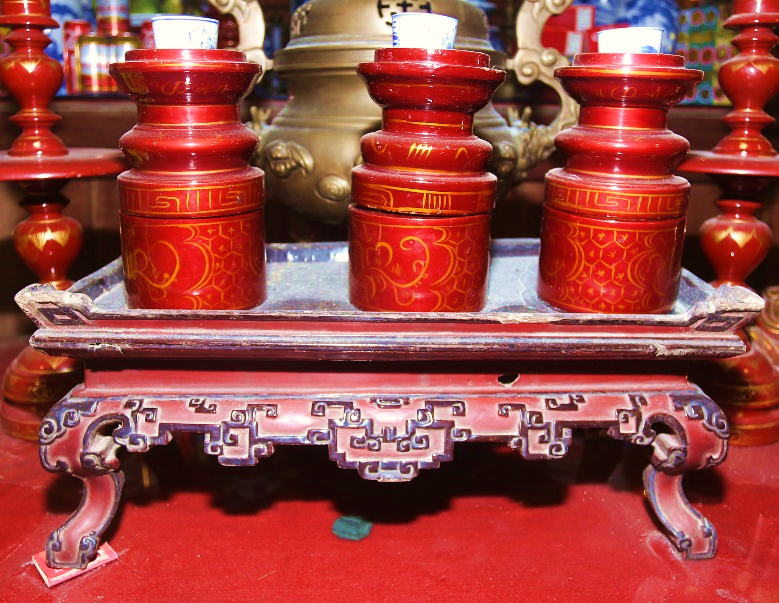 DĐK.025 - Khay đài