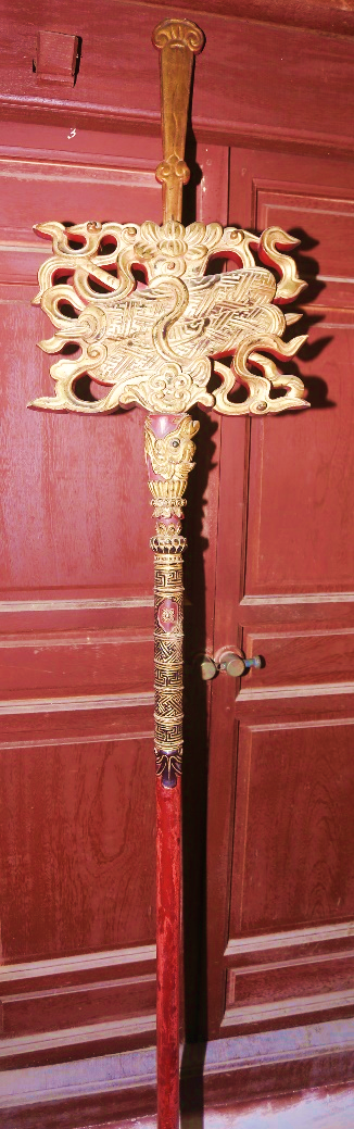 DĐK.059 - Bát bửu Cuốn thư