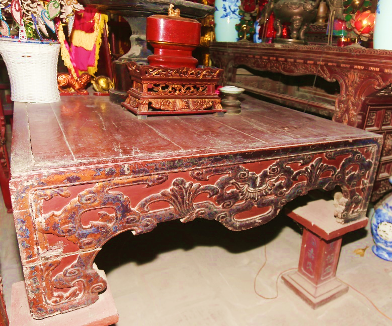 DĐK.046 - Sập thờ