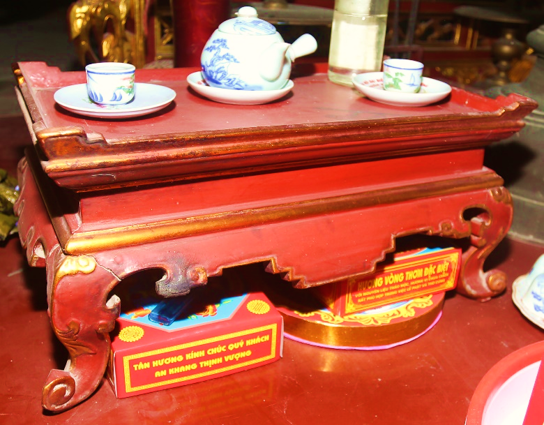 QĐK.017 - Khay đài