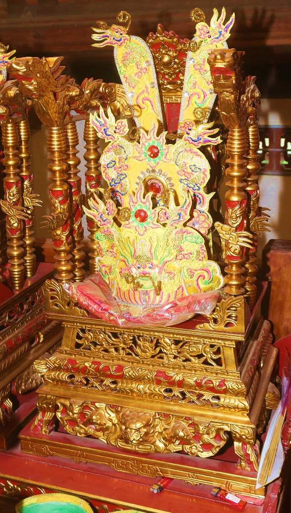 ĐS.015 - Ngai thờ