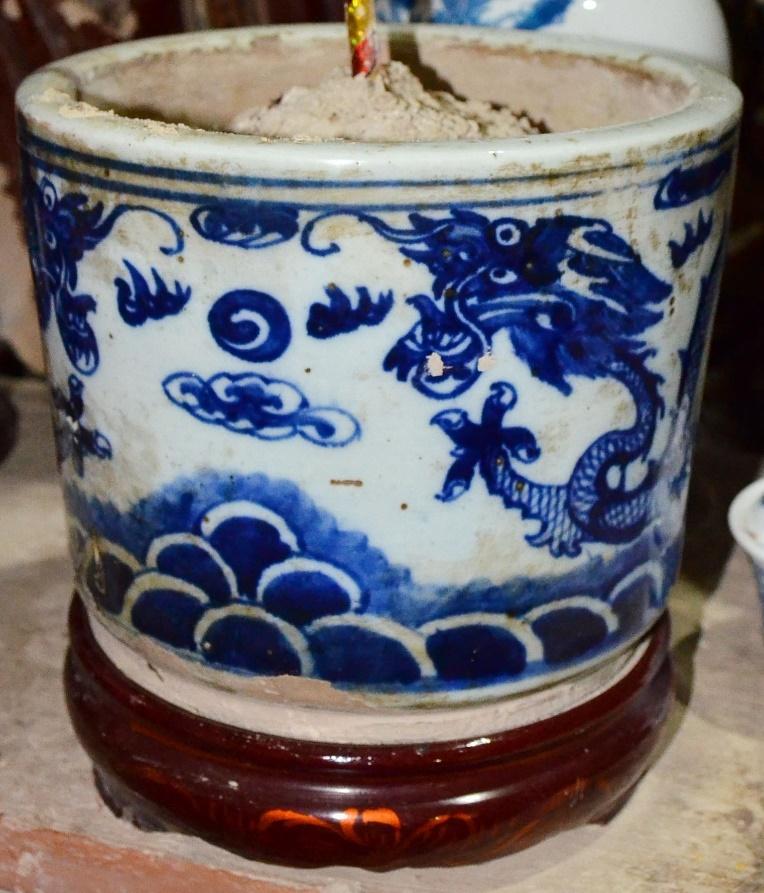 CHG.174 - Bát hương