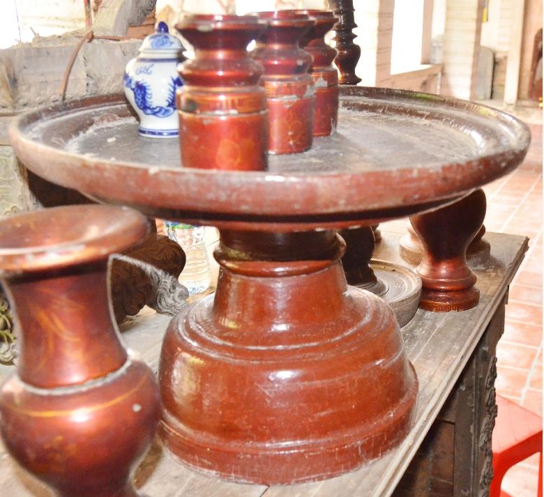 CHG.257 - Mâm bồng