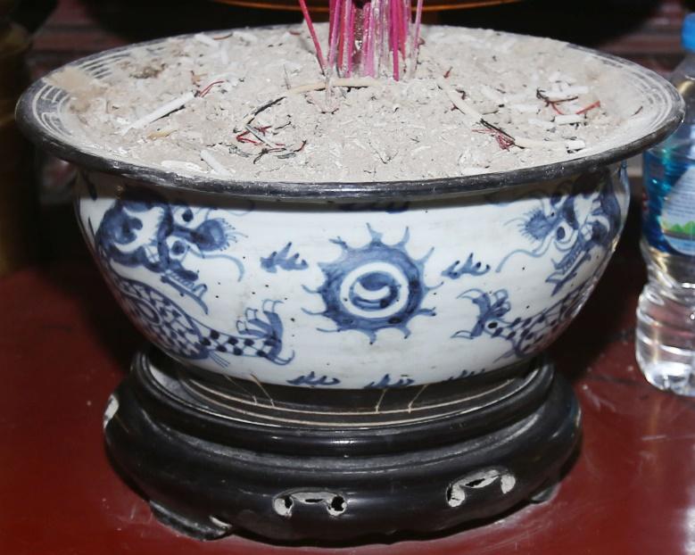 ĐVH.204 - Bát hương