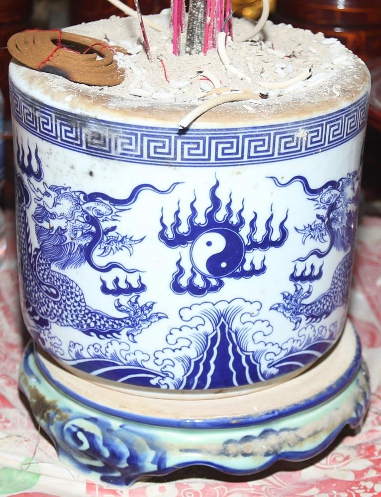 ĐVH.191 - Bát hương