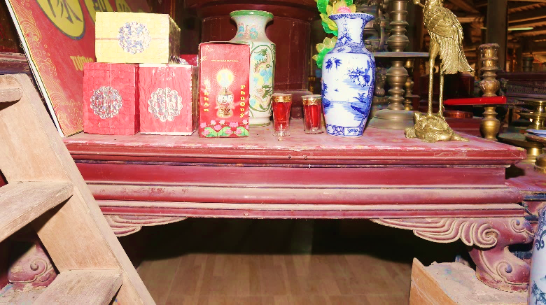 ĐVX.039 - Sập thờ