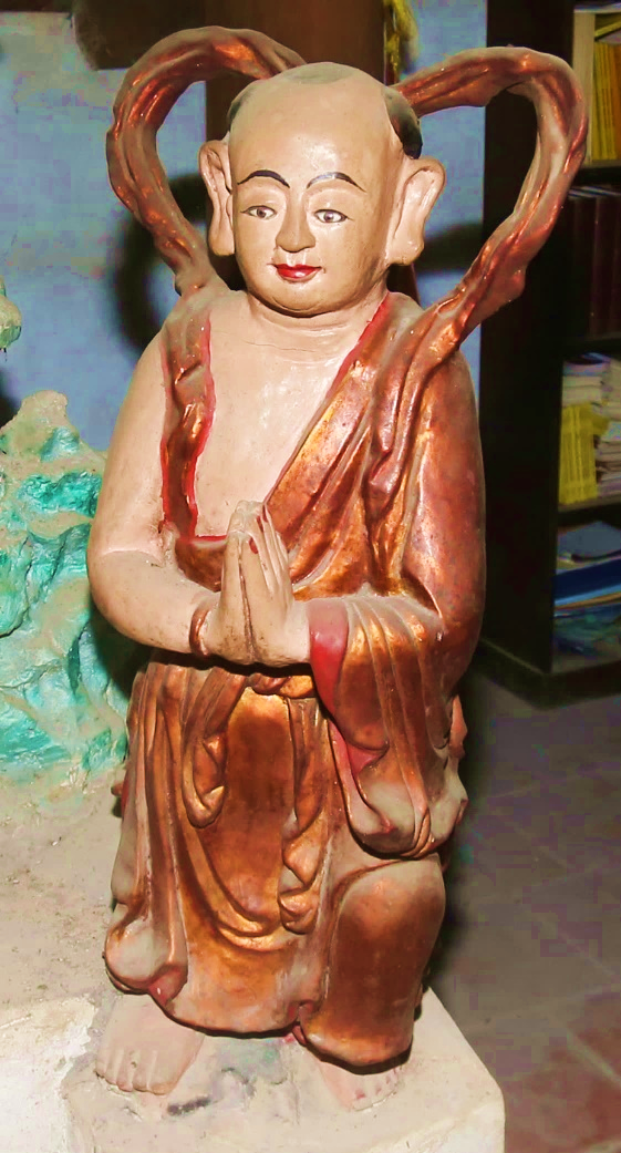 CĐH.048 - Tượng Kim Đồng