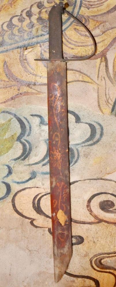 LVS.002 - Kiếm thờ